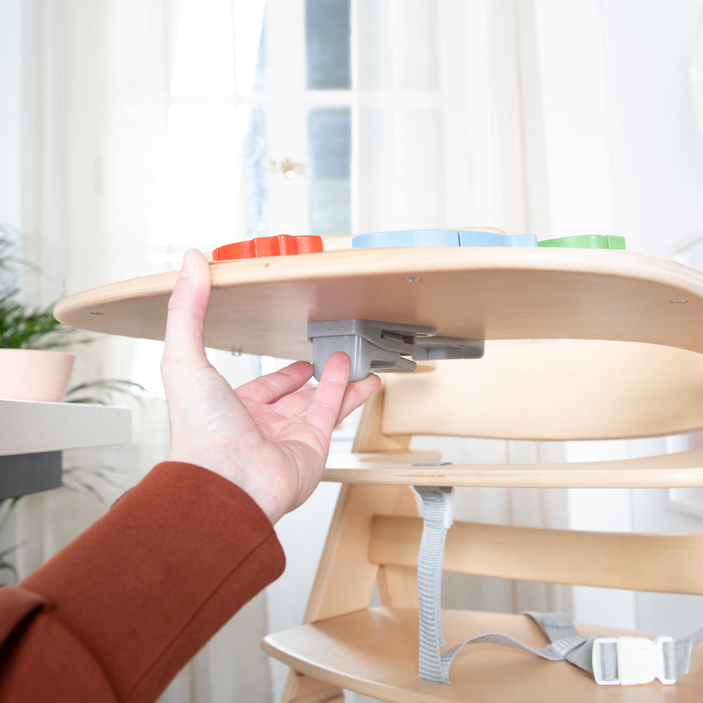 Essbrett mit Spielelementen - Passend für Hochstuhl Sit Up Flex - Holz natur – Milieubild (2/10)