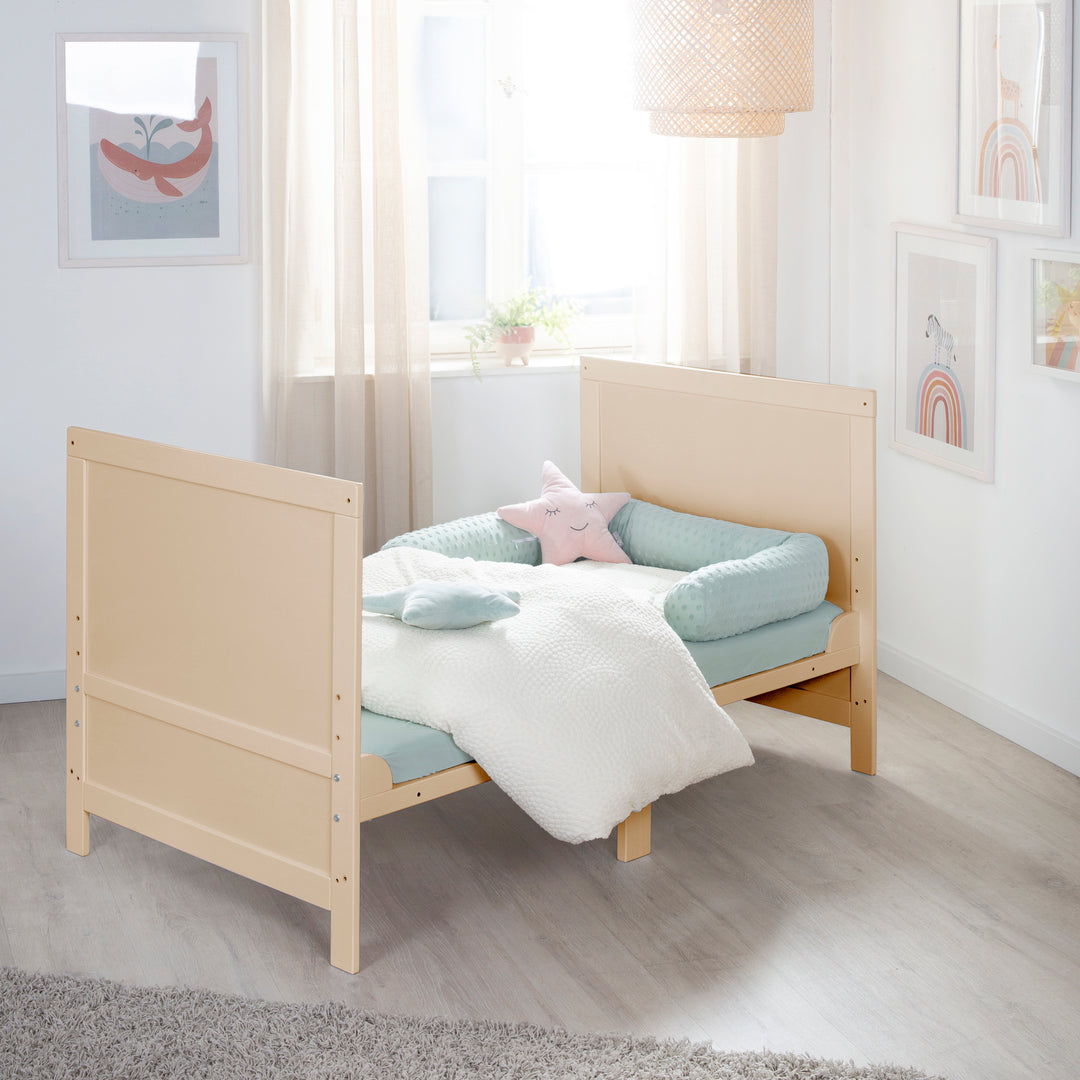 Cuna combinada EASY SLEEP 70x140 incl. esquinas de conversión - Madera natural – Foto ambientada (11/16)