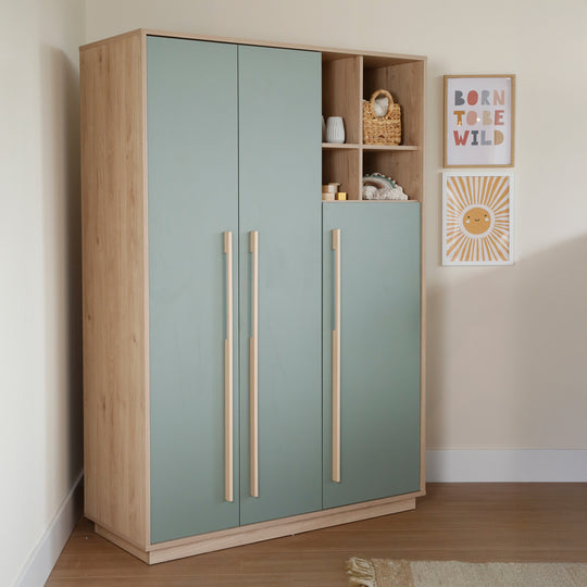 Cameretta neonati 'Selva' 3pezzi - Aperto scomparti & soft-close - Reed green / virginia chestnut – Foto d'ambiente (5/29)