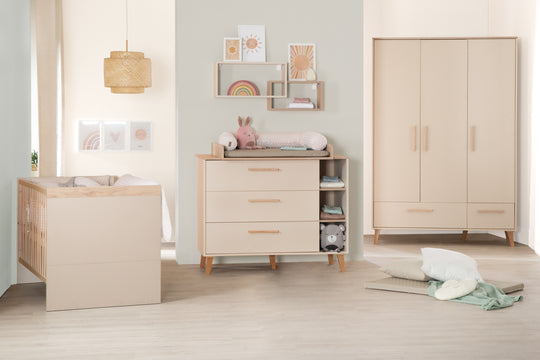 Wardrobe 'Jil' 3-Door with 2 Drawers - Cashmere / Chestnut – Special Image (3/10)