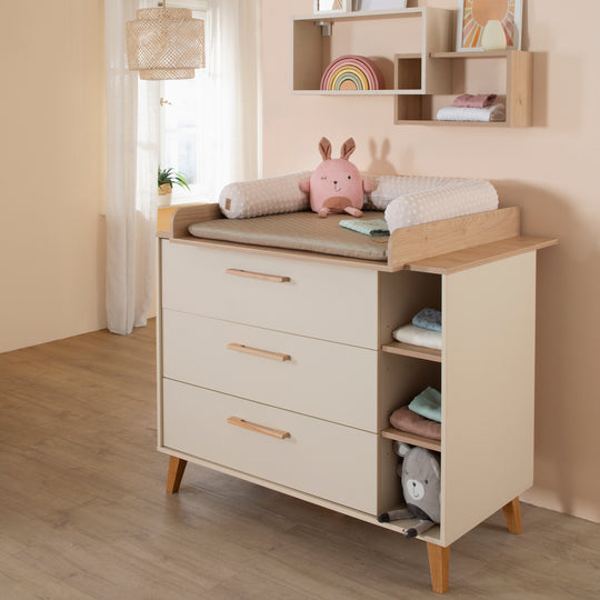 Changing Table 'Jil' with Drawers - Removable Changing Top Attachment - Cashmere / Chestnut – Lifestyle Image (2/13)