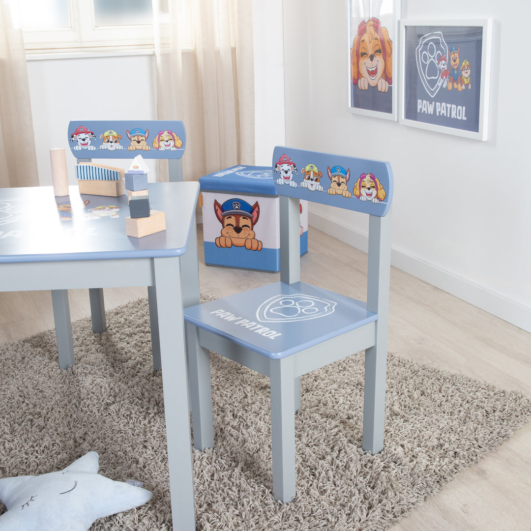 Set tavolo e sedie per bambini 'Paw Patrol' - 2 Sedie per bambini & tavolo per bambini - Blu / grigio – Foto d'ambiente (9/13)