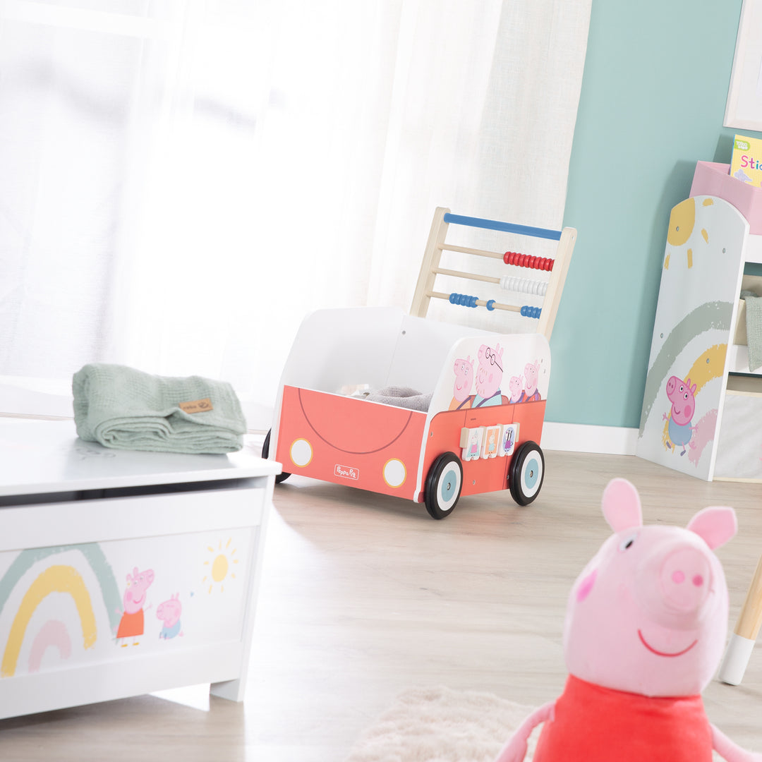 Bully-Schiebebus 'Peppa Pig' - Girello a spinta con motivo il serie – Foto d'ambiente (4/10)