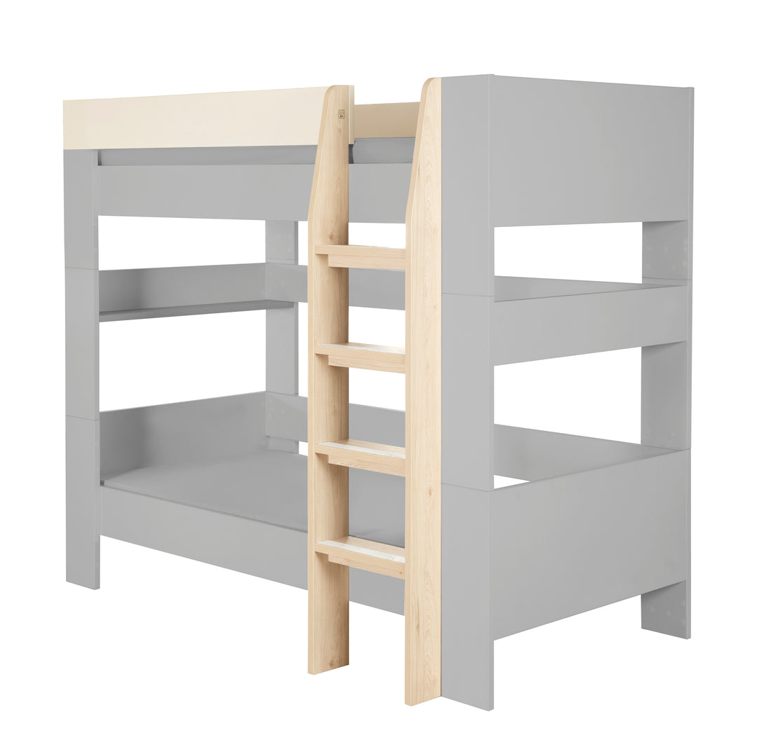 Etagenbett 'Flexi Grow' mit langem Aufsatz und Leiter in Grau/Cashmere, freigestellte Ansicht