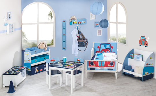 Kindersitzgruppe 'Rennfahrer', 2 Kinderstühle & 1 Tisch, mit Fahrzeug-Motiven in blau – Produktbild (4/5)