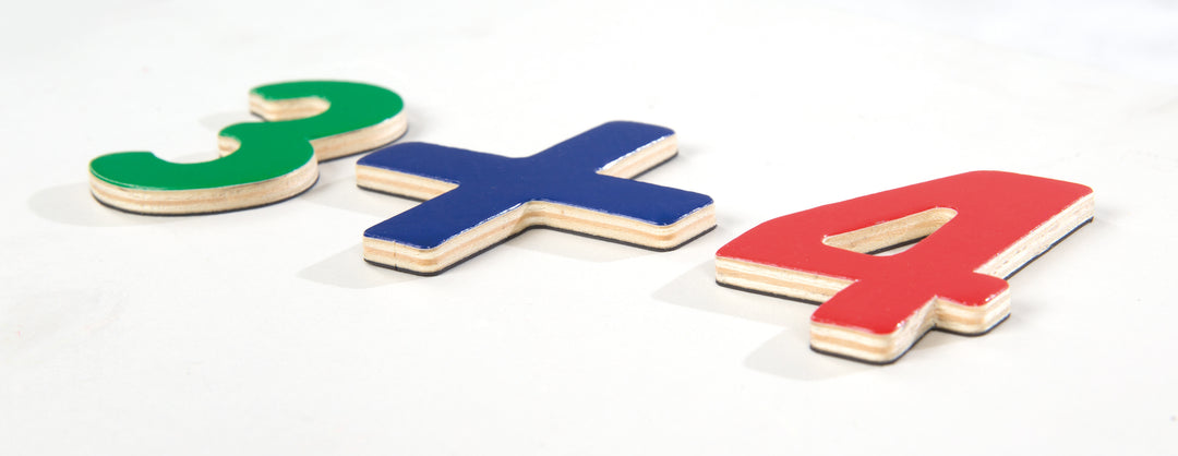 Numeri magnetici, legno set lavagna magnetica con numeri e simboli, 35tlg, giocattolo scolastico per bambini – Foto di dettaglio (5/7)