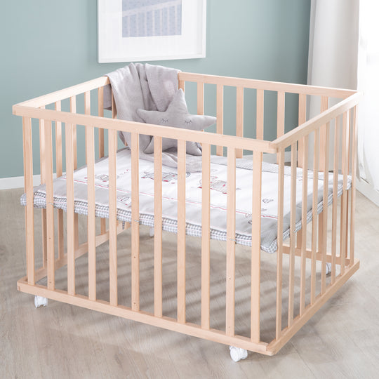 Playpen 75 x 100 + Insert 'Jumbotwins' - Wood Natural – Lifestyle Image (2/8)