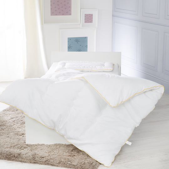 Copriletto trapuntato per bambini, per tutte le stagioni Neonato-Set (fodera interna), bianco, coperta 100 x 135 cm e cuscino 40 x 60 cm – Foto d'ambiente (2/7)