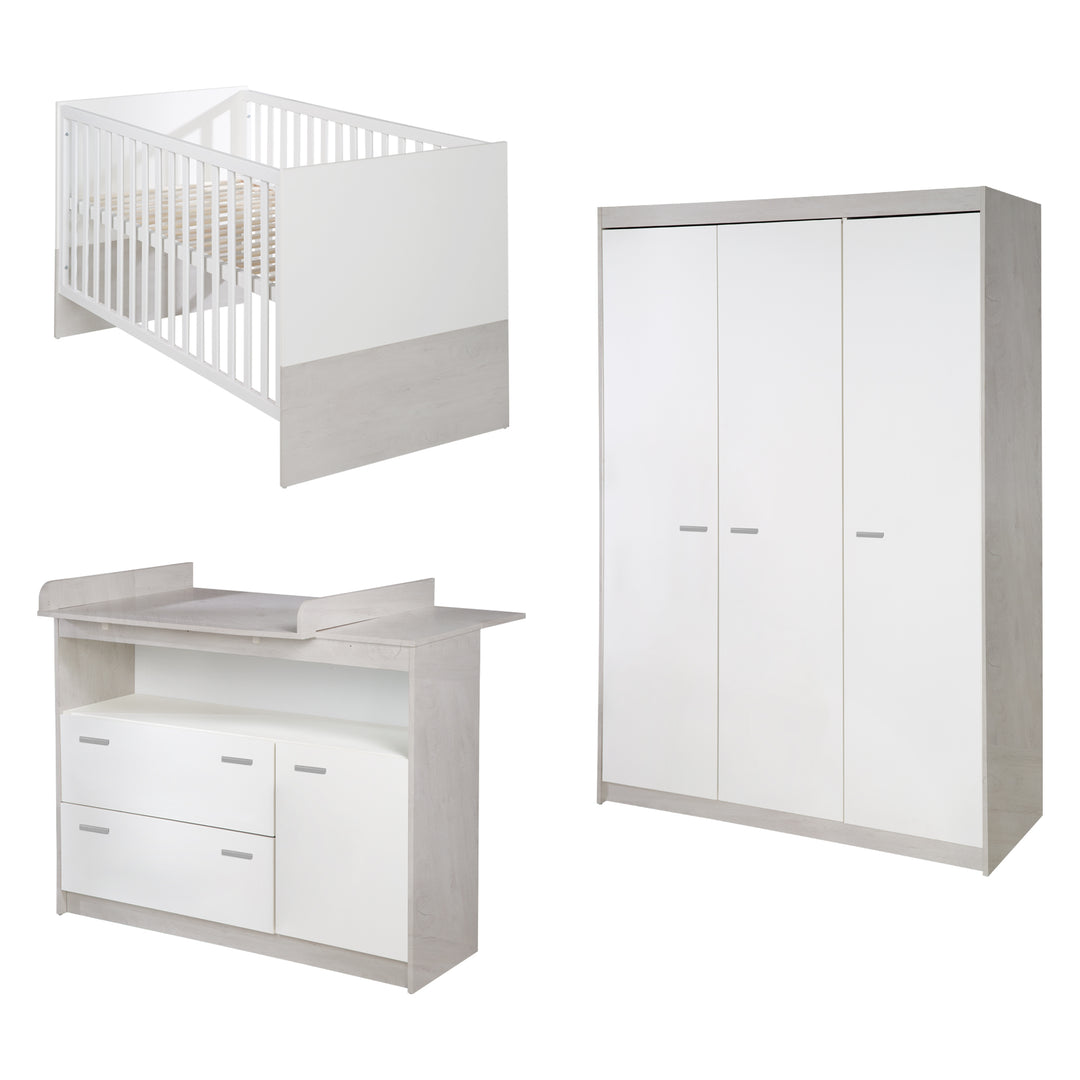 Zimmerset 'Julia'  3-teilig, inkl. Kombi-Kinderbett 70 x 140, Wickelkommode & Schrank 3-türig – Freisteller (1/13)