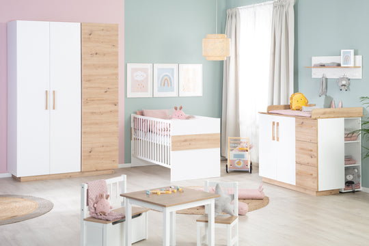 Set de muebles 'Lion 2piezas - Cuna combinada 70x140 + cómoda cambiador ancho - Blanco - Decorado 'Artisan roble' – Foto especial (3/25)