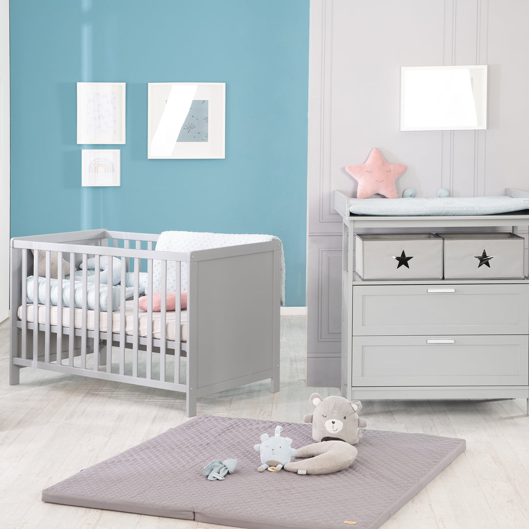 Set mobili 'Hamburg' - Lettino da co-sleeping 60x120 + cassettiera fasciatoio - Taupe – Foto d'ambiente (2/16)