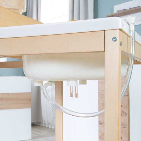 Combinato bagno-fasciatoio 'Neonato Pool', ausziehbar tavolo con vasca da bagno, legno naturale, cuscino bianco – Foto di dettaglio (11/13)