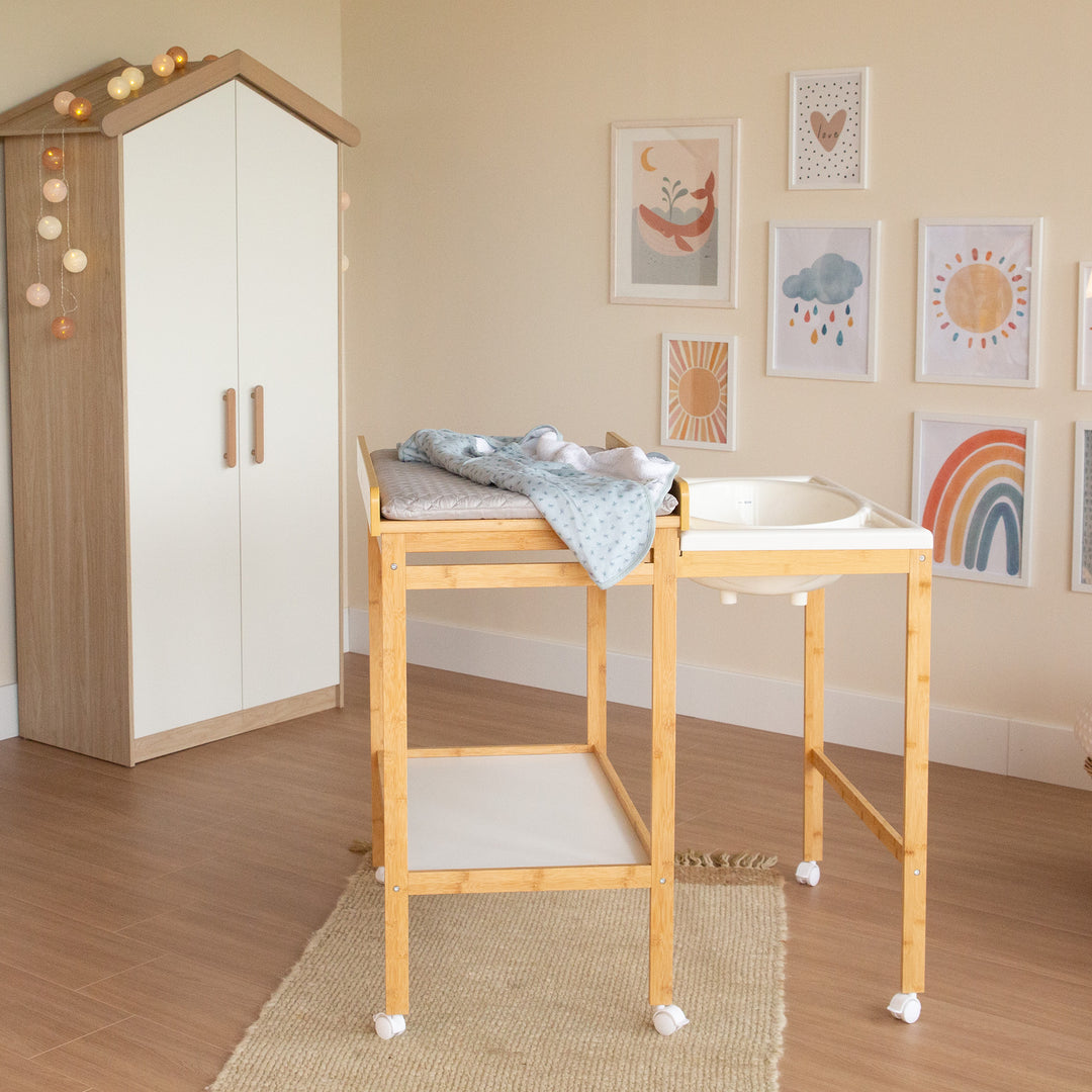 Combiné bain-change 'Bébé Pool' bicolore incl. matelas à langer 'roba Style' – Infographie (9/9)