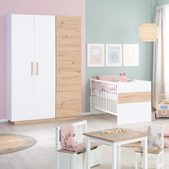 Cuna combinada 'Lion' 70x140 - 3posiciones regulable en altura - Blanco & decorado en madera 'Artisan roble' – Foto ambientada (7/12)