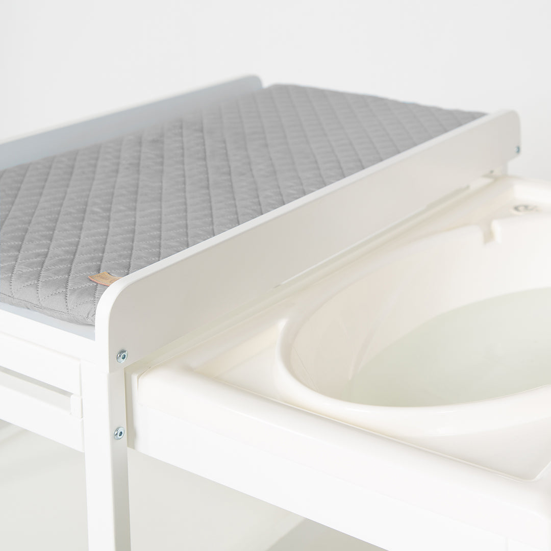 Bade-Wickel-Kombi 'Baby Pool' weiß inkl. Wickelauflage 'roba Style', ausziehbare Wanne – Detailbild (8/23)