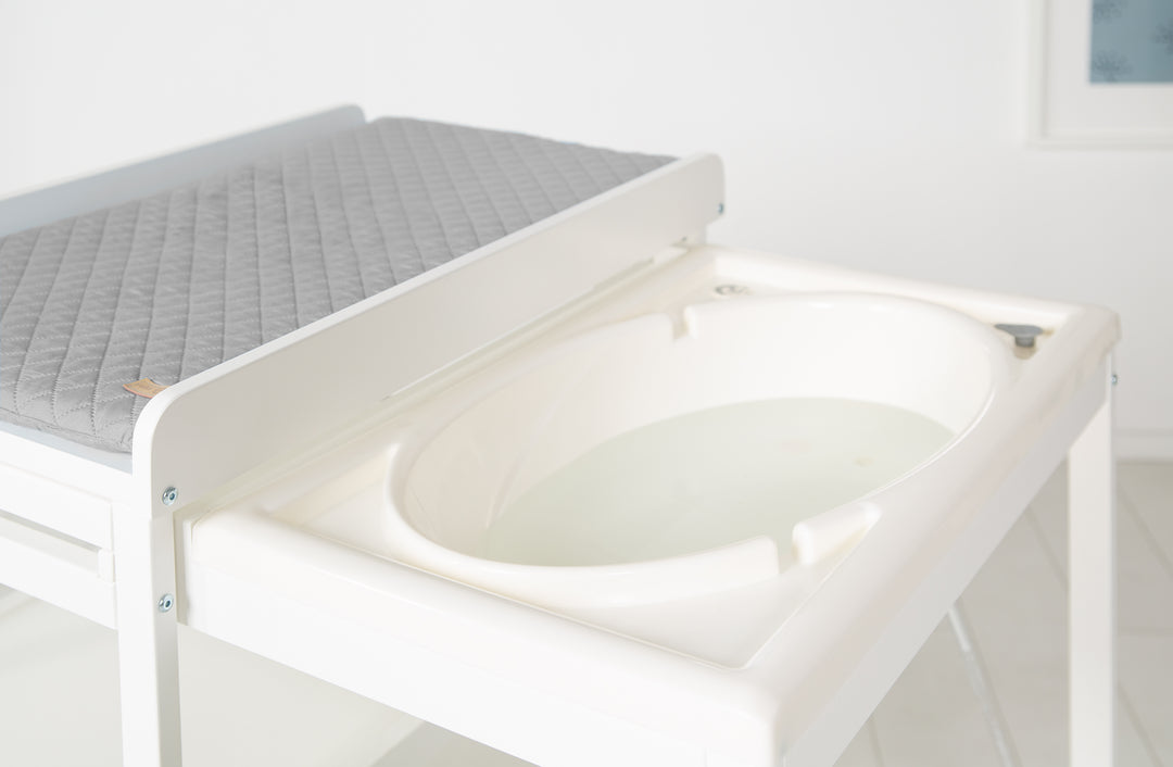 Bade-Wickel-Kombi 'Baby Pool' weiß inkl. Wickelauflage 'roba Style', ausziehbare Wanne – Sonderbild (19/23)