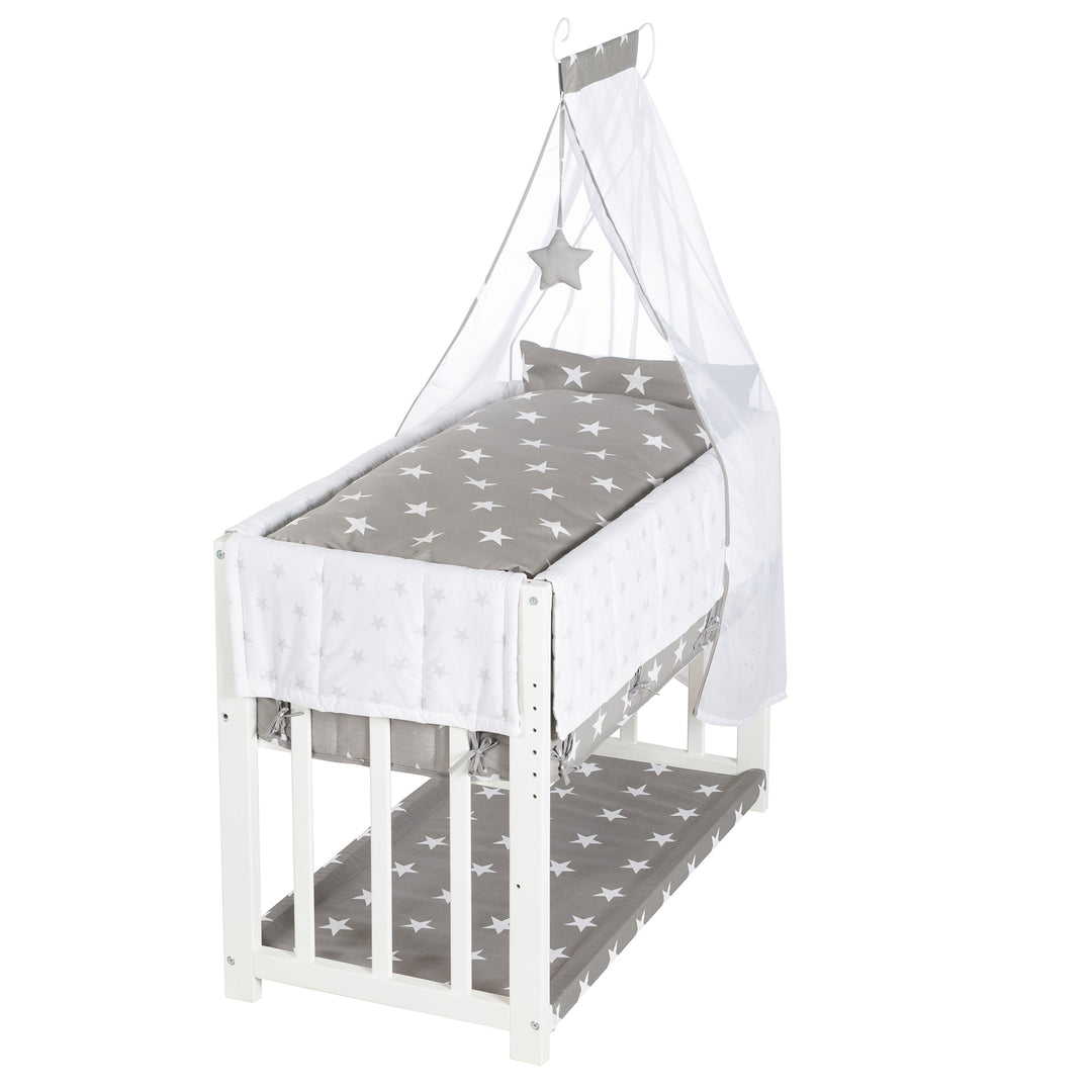Stuben- & Beistellbett 'Little Stars' 3 in 1, Babybett weiß, inkl. kompletten Bettzubehör – Freisteller (1/11)