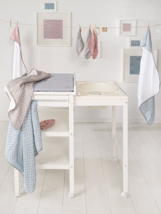 Organic asciugamano con cappuccio 'Lil Planet' grigio argento, tessuto in mussola, cotone biologico, GOTS, 80 x 80 cm – Foto speciale (7/7)