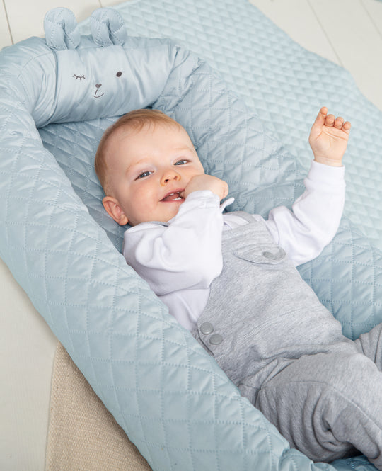 Baby Lounger 'roba Style' - Cosy Nest with Bear Face 'Benny' - Travel Cot & Changing Pad - Light Blue – Special Image (7/8)