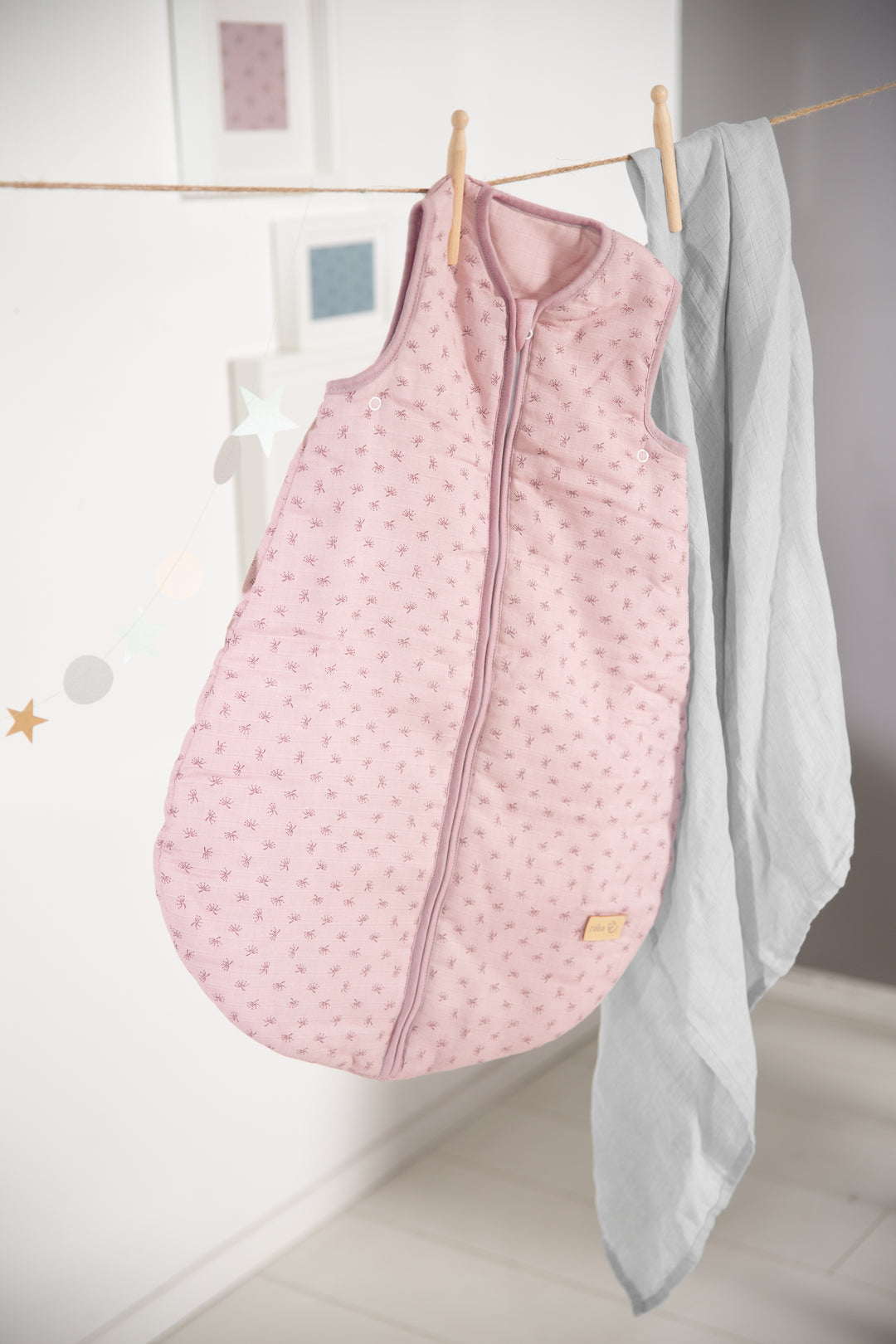 Organic Sleeping Bag 'Lil Planet' - 70 - 110 cm - Organic Muslin (GOTS) - Pink / Mauve – Special Image (7/8)