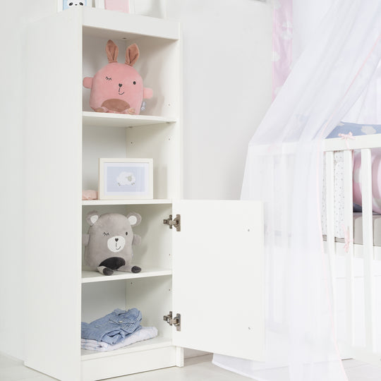 Scaffale a terra 'Maren', scaffale in legno per cameretta neonati e bambini, Corpo/Frontali bianco – Foto d'ambiente (4/6)