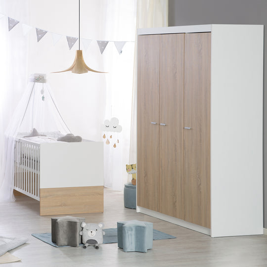 Set cameretta 'Gabriella' 3pezzi - Letto 70x140 + cassettiera fasciatoio stretto + armadio 3ante – Foto d'ambiente (11/16)