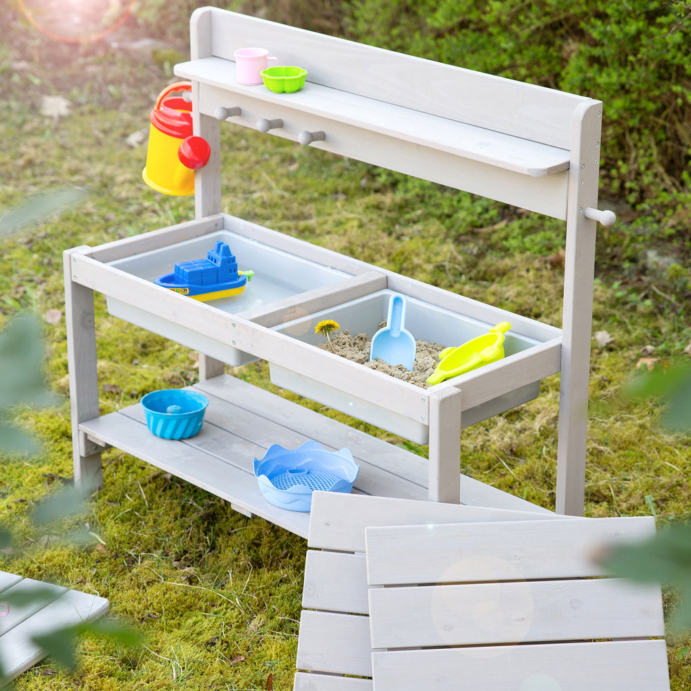 Matschküche 'Outdoor+', grau lasiert mit abnehmbarer Abdeckung, wetterfestes Holz – Milieubild (2/13)