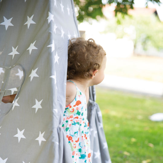 Play Tent 'Little Stars', Floor Mat & Carry Bag, Wigwam for Children's Room & Outdoor – Lifestyle Image (19/29)