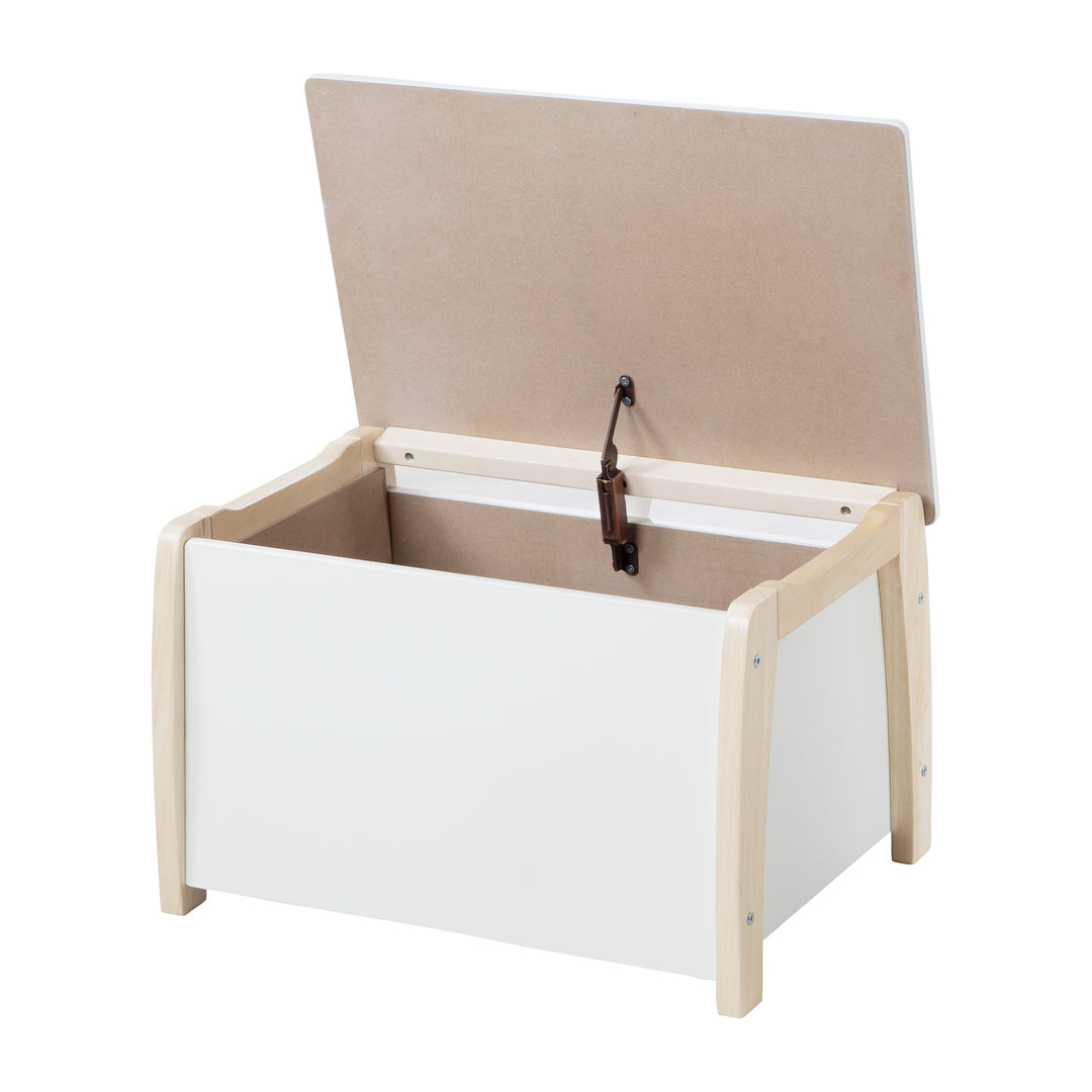 Kinder- & Spielzeugtruhe aus Massivholz, bicolor, inklusive Dämpfungsbeschlag – Freisteller (3/8)