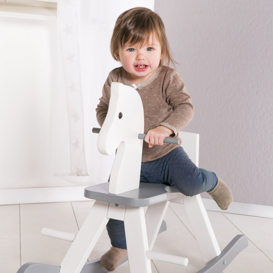 Cavallo a dondolo in legno massello, bianco/grigio, che cresce con il bambino, anello di protezione removibile, a partire da 1 anno – Foto del prodotto (2/7)