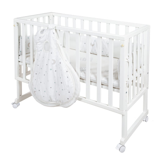 Culla 'safe asleep®' 3 in 1, 'Sternenzauber', lettino da co-sleeping bianco, lettino & panca, incl. accessori – Ritaglio (1/11)