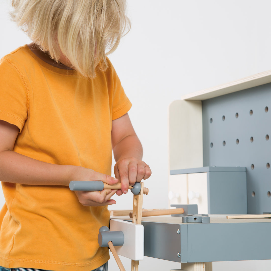 Werkbank, Holzwerkbank, Werkzeug-Set, große Arbeitsplatte, Ablage, 3 Schubfächer, mitwachsend – Detailbild (13/20)